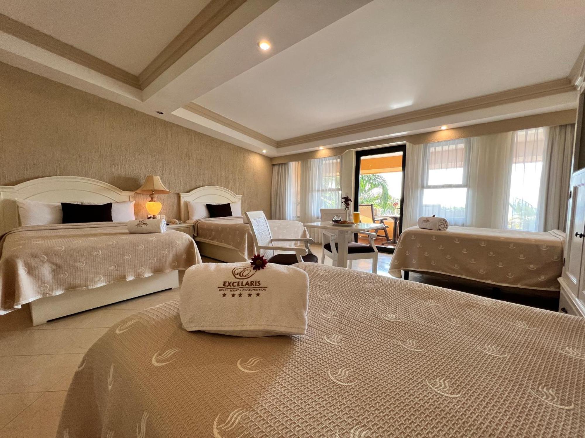Excelaris Grand Resort Conventions & Spa Текескитенго Екстериор снимка