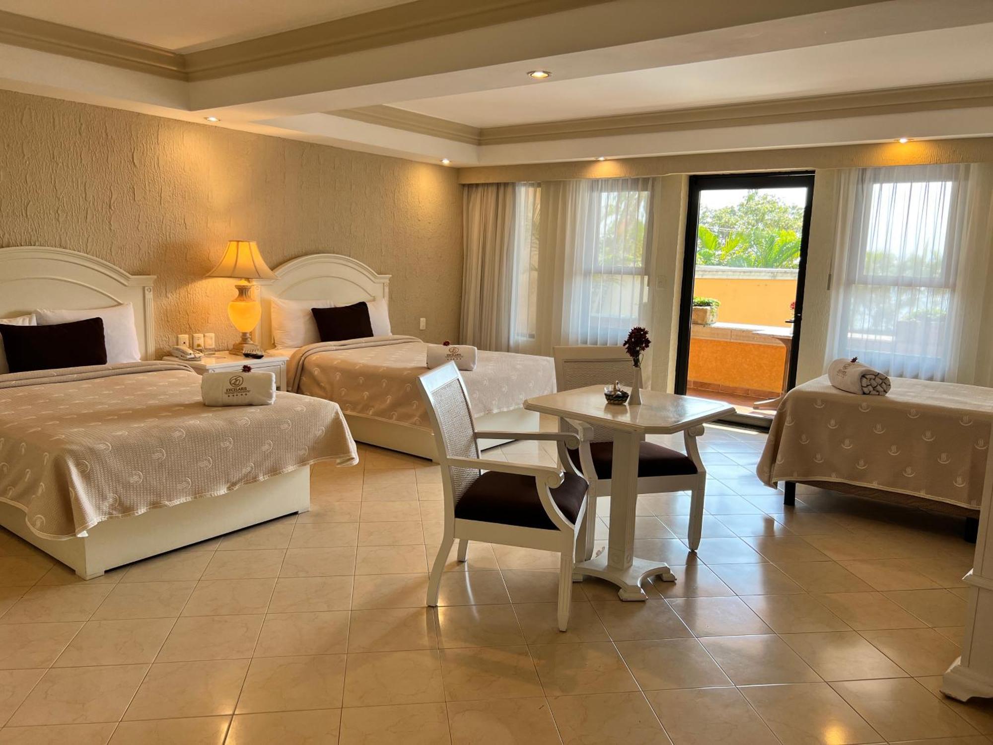 Excelaris Grand Resort Conventions & Spa Текескитенго Екстериор снимка